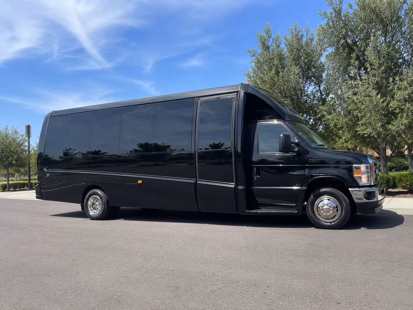 rent a field trip bus to lakeland museums and science centers